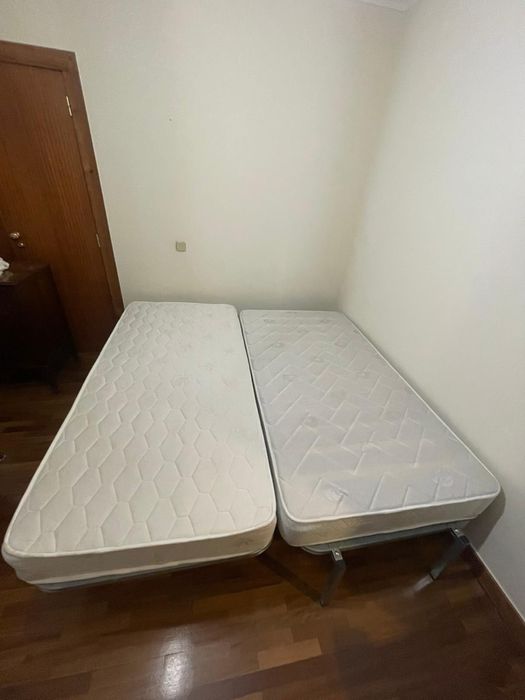 Sommier e colchão