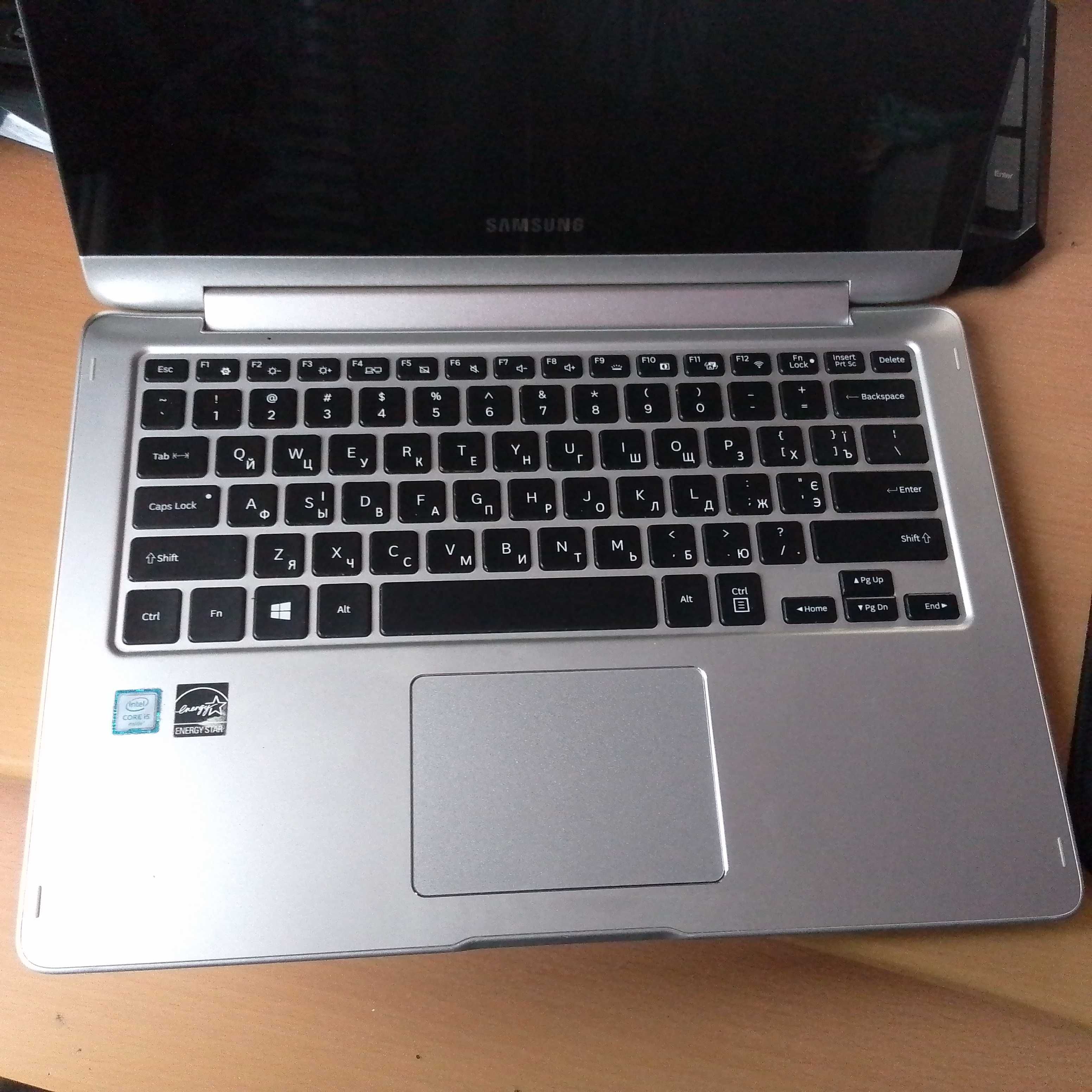 Ноутбук трансформер Samsung Notebook 7 Spin (NP740U3L)