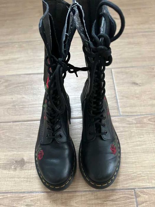 Buty damskie Dr. Martens Vonda