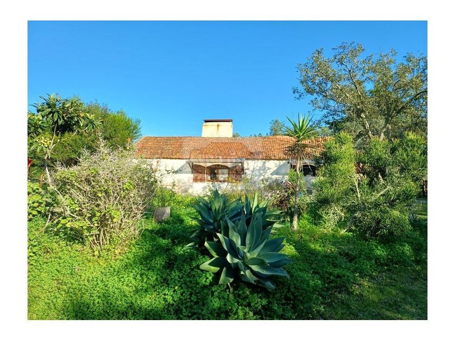 Monte Alentejano aninhado na Natureza - Melides