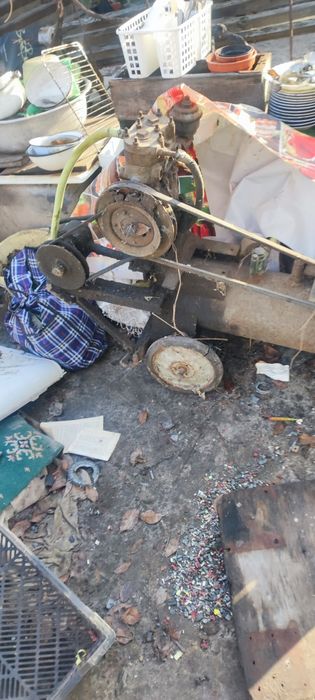 Компресор 1000 гривень