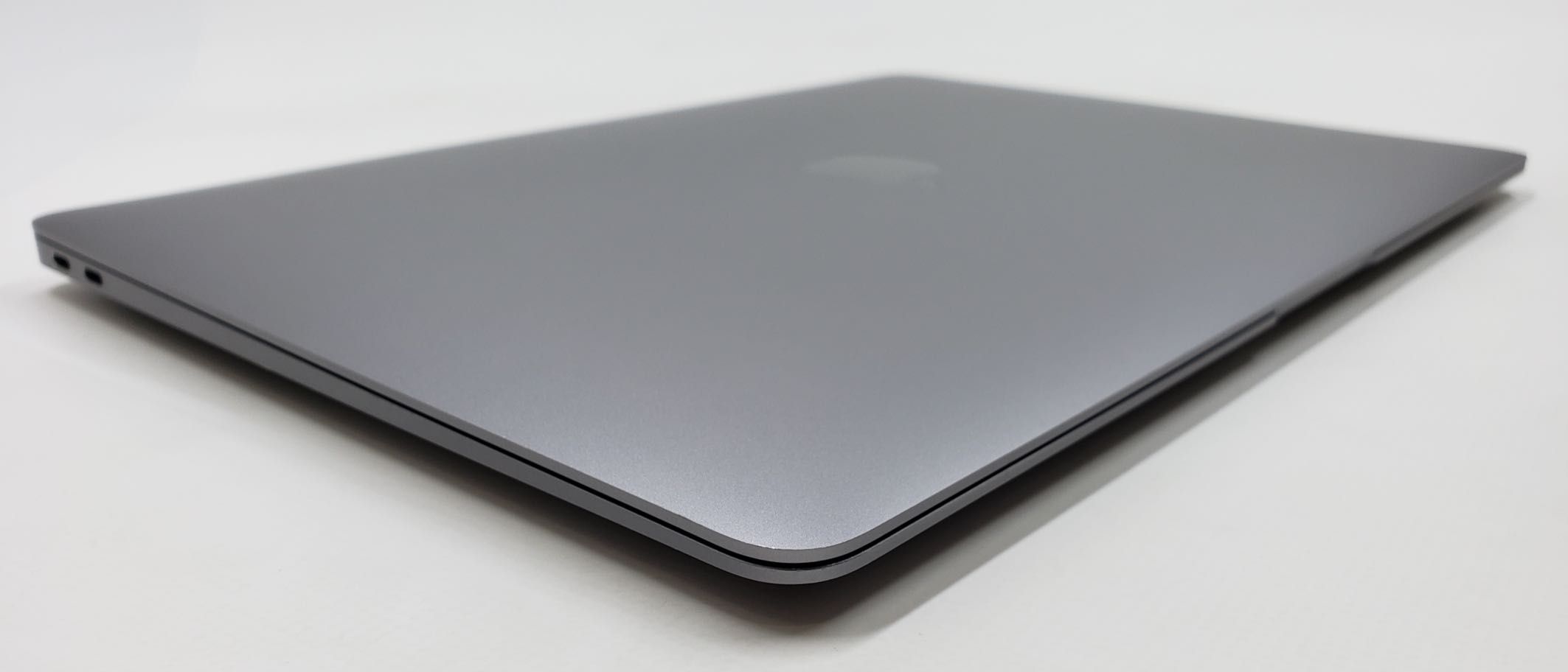 TOP SALE! УНІВЕРСАЛЬНИЙ Ноутбук MacBook Air 13 2020 MGN63 M1/8GB/256GB
