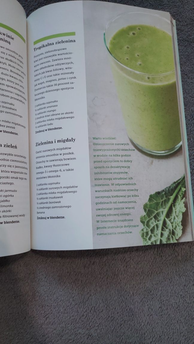 Zsokowani, książka przepisy na smoothie soki, stan jak nowa