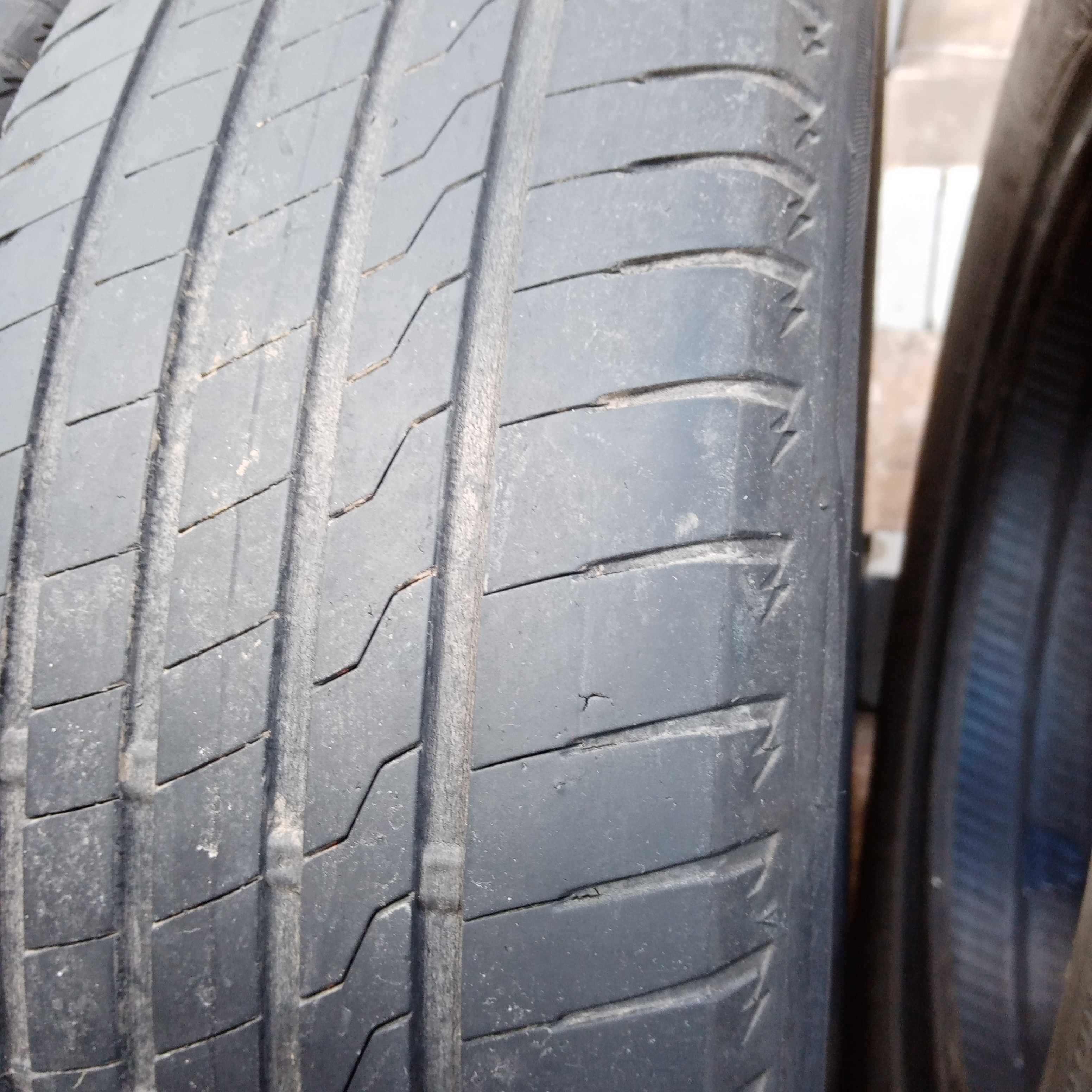 Opony SUV Firestone Roadhawk 225/60 R18 100 H cena za 2 sztuki