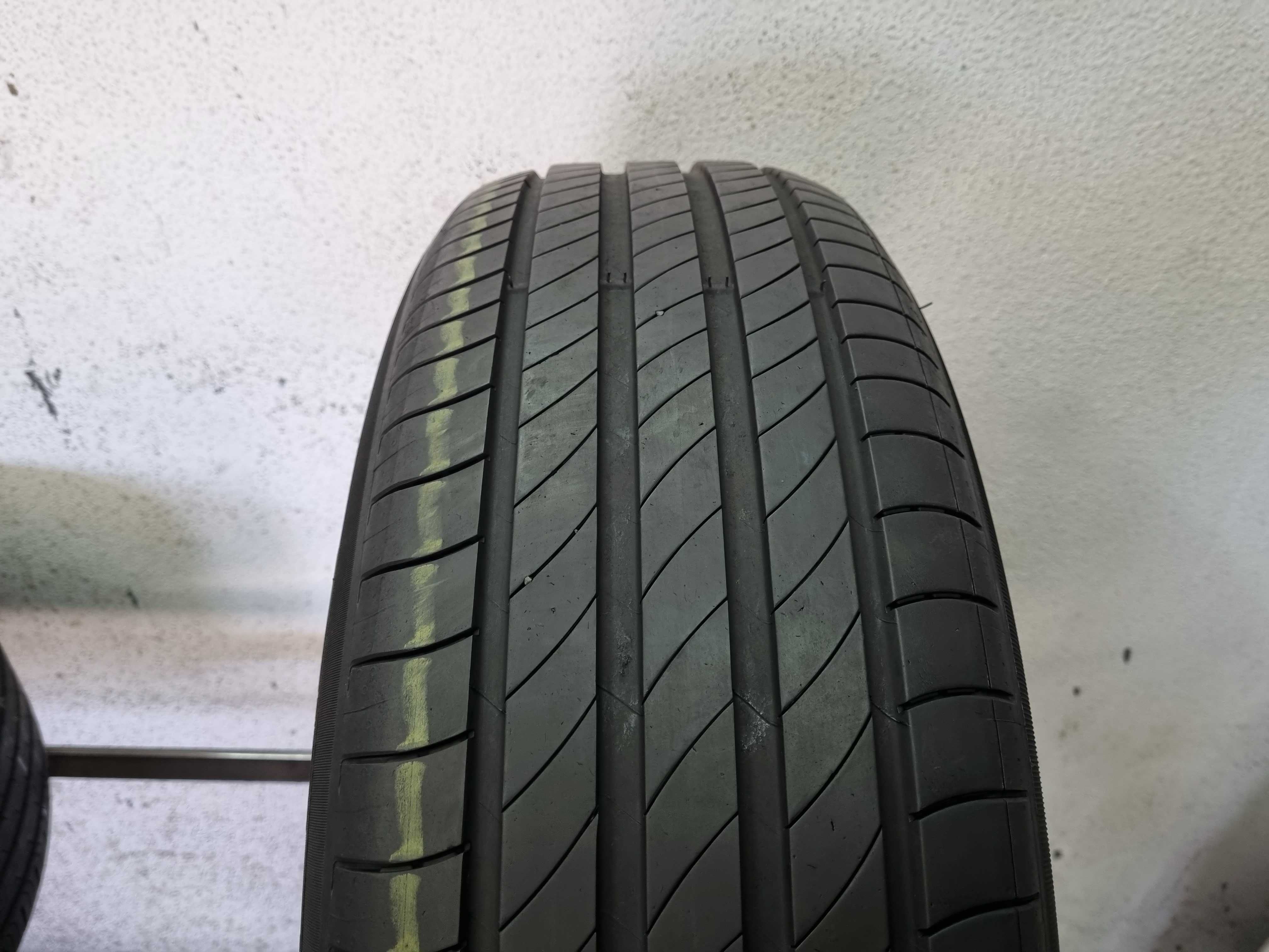 215/65/17 99V Michelin Primacy 4 D.5021