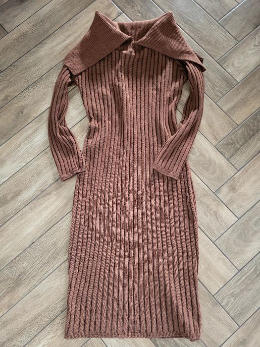 Brązowa Sukienka Midi sweterkowa r L