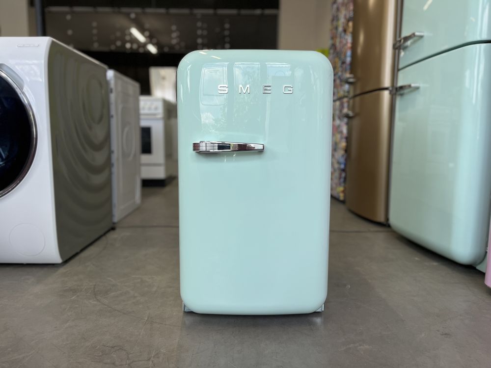 Холодильник міні бар SMEG новий