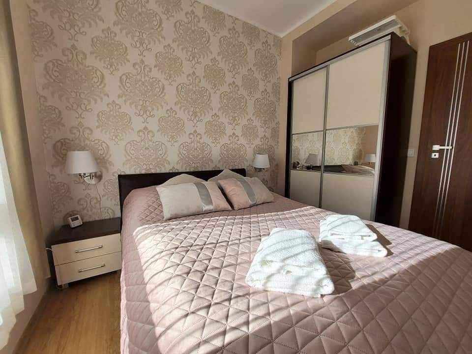 Apartament z ogródkiem - BLISKO MORZA - Pobierowo noclegi