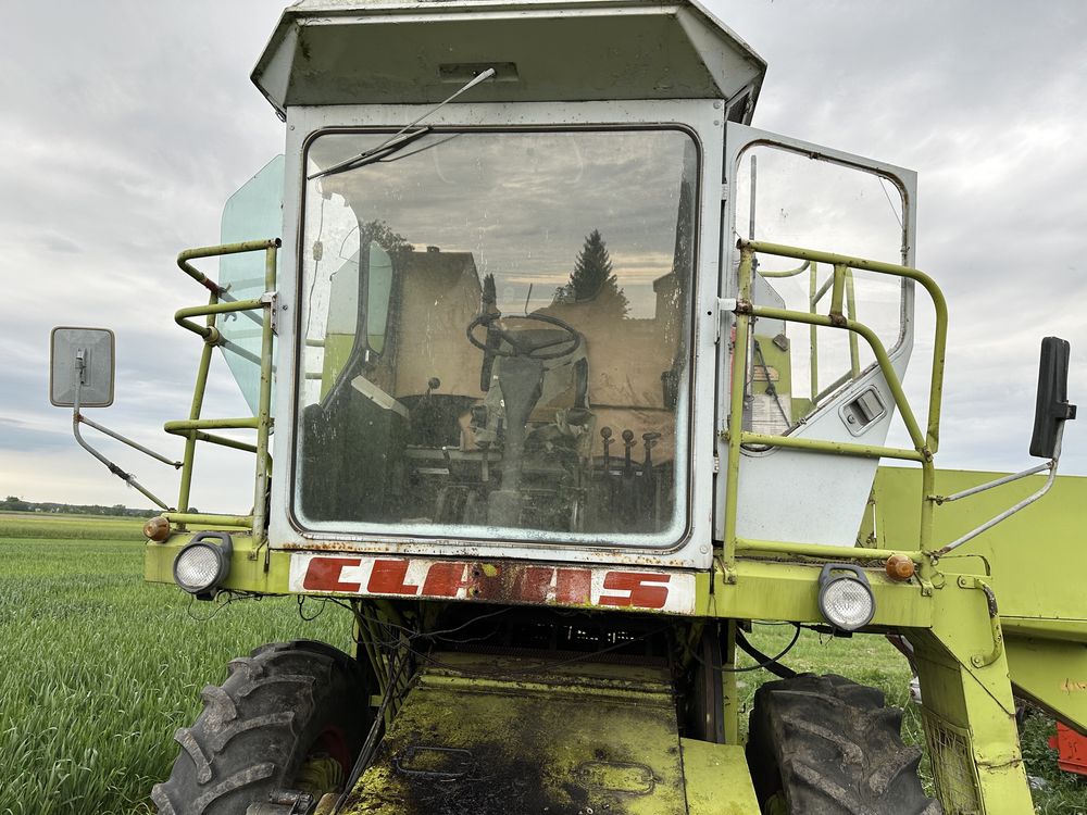 Claas dominator 76caly na czesci