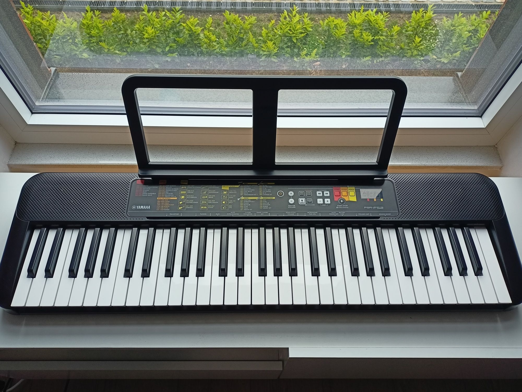 Keyboard Yamaha PSR-F52, 61 klawiszy