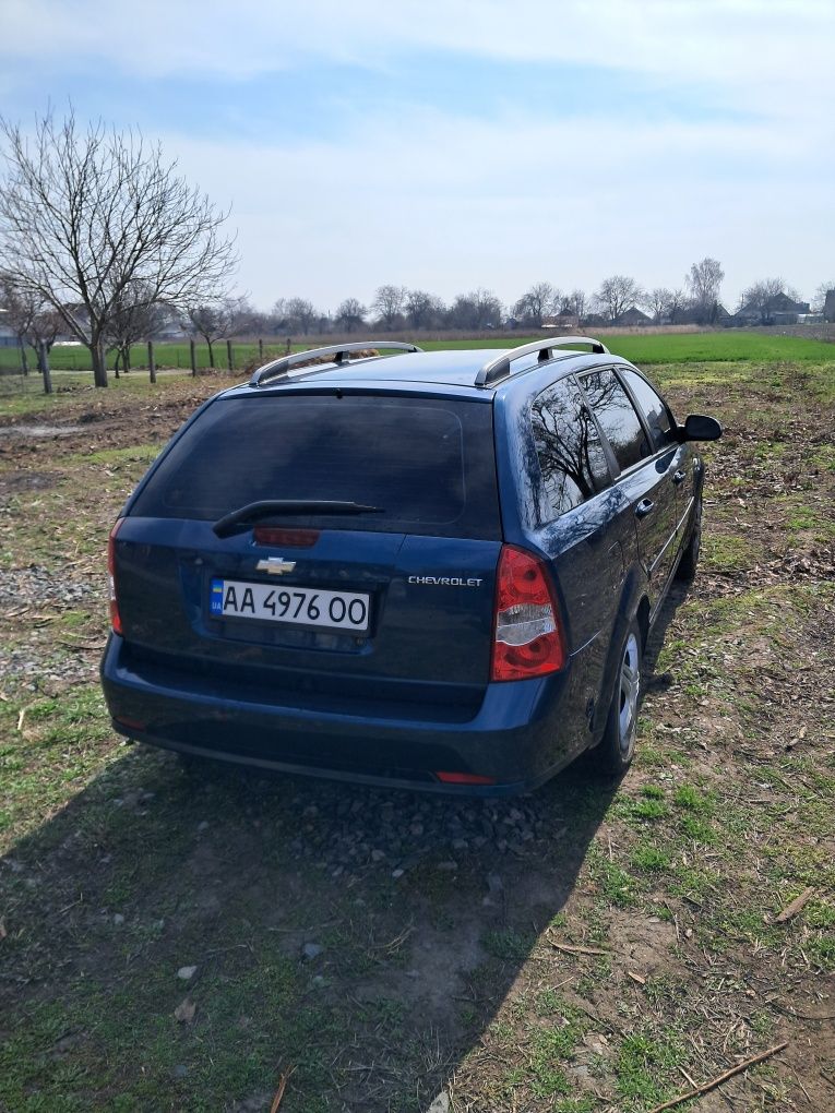 Продам  Шевроле.