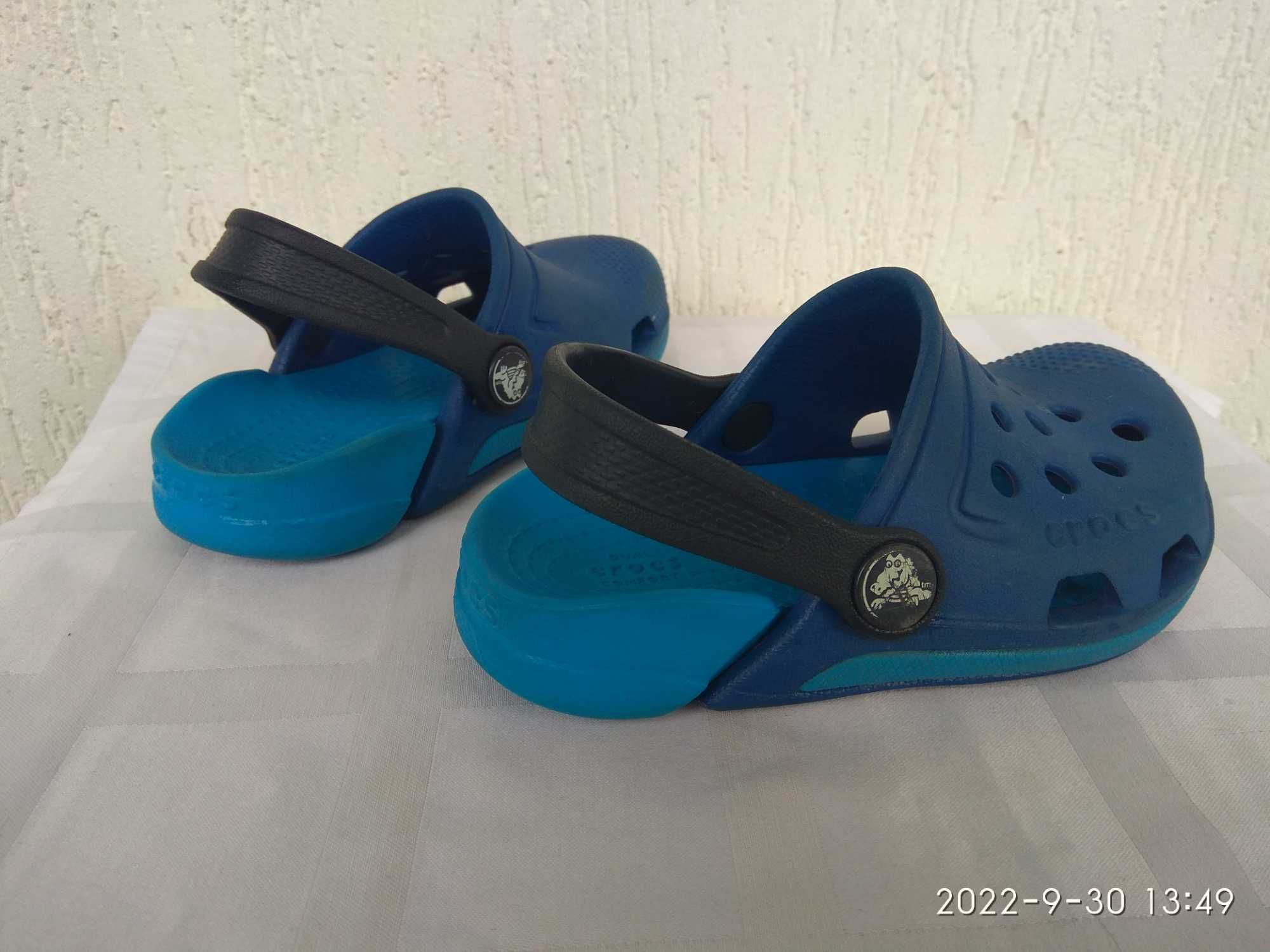 Шлепки,босоножки Crocs dual comfort  р.24