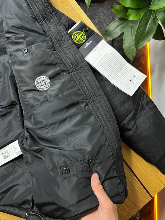 Пуховик STONE ISLAND NYLON METAL, нова колекція 2025