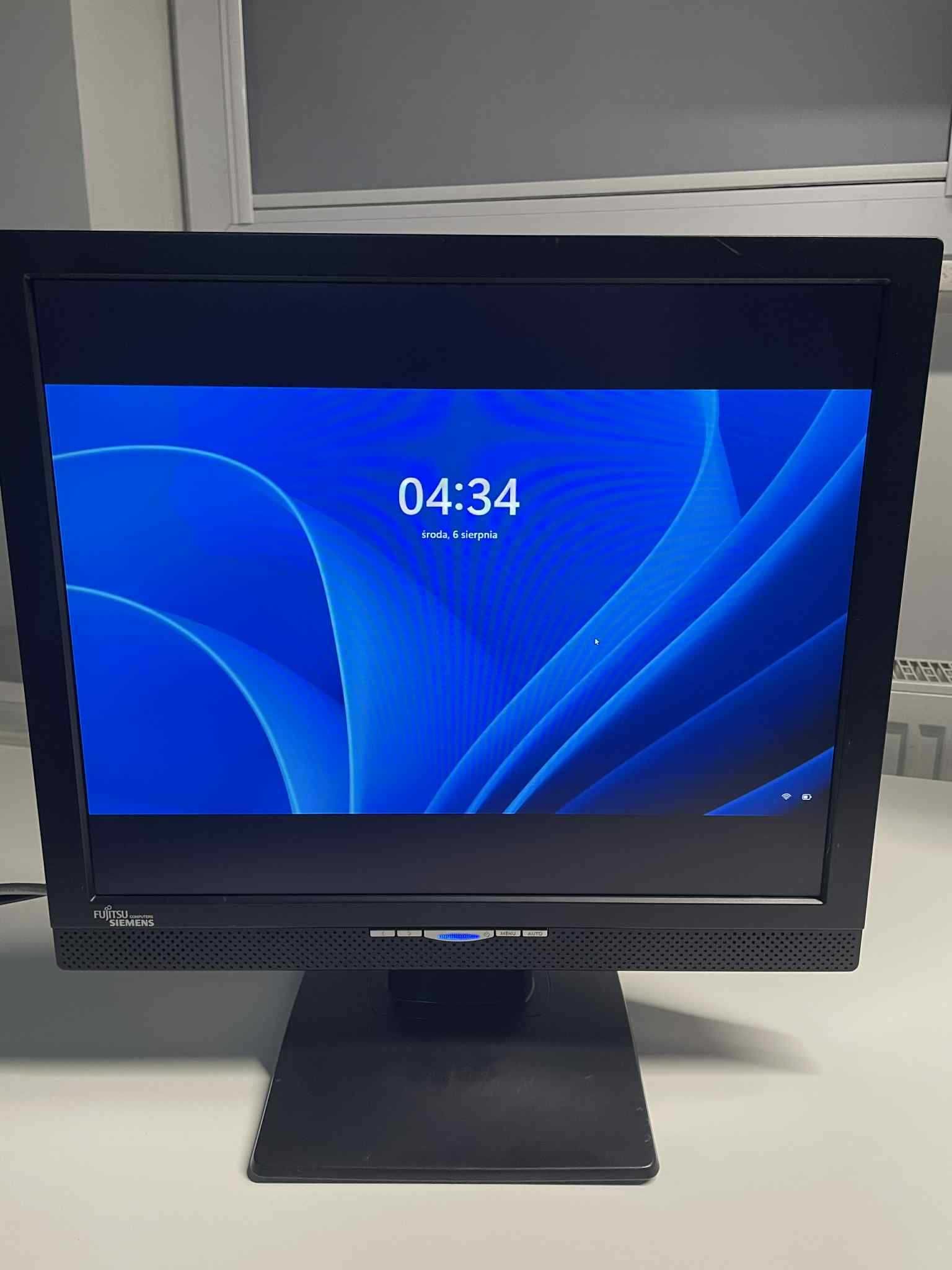 Monitor FUJITSU Suemens XE19-2B +kable sprawny