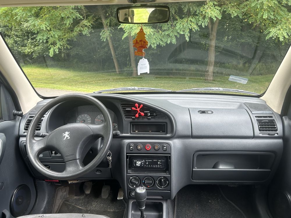Peugot Partner 2001 BEZ KOROZJI !!!