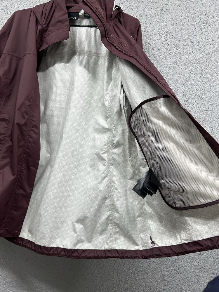 Куртка вітрівка Marmot L жіноча waterproof