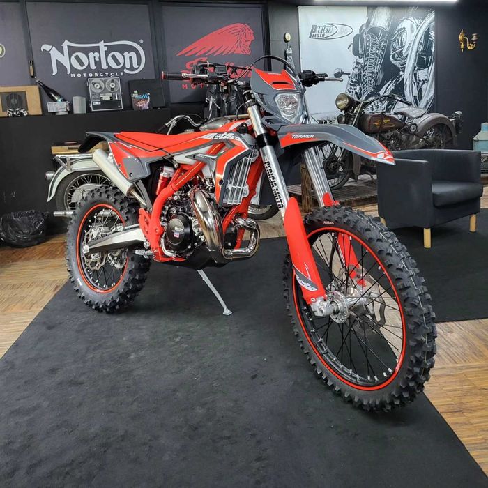 Beta X-Trainer 300 / 2026