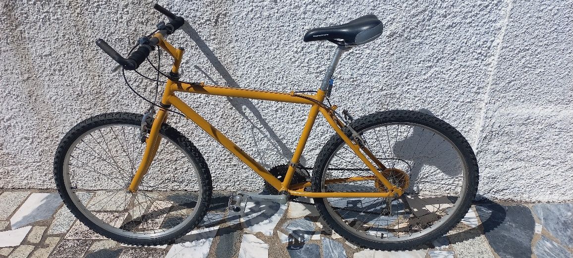 Bicicleta shimano roda 26