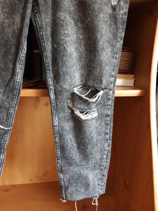 Śliczne, modne  jeansy mom z wysokim stanem rozmiar 42/44/46  xl  H&M