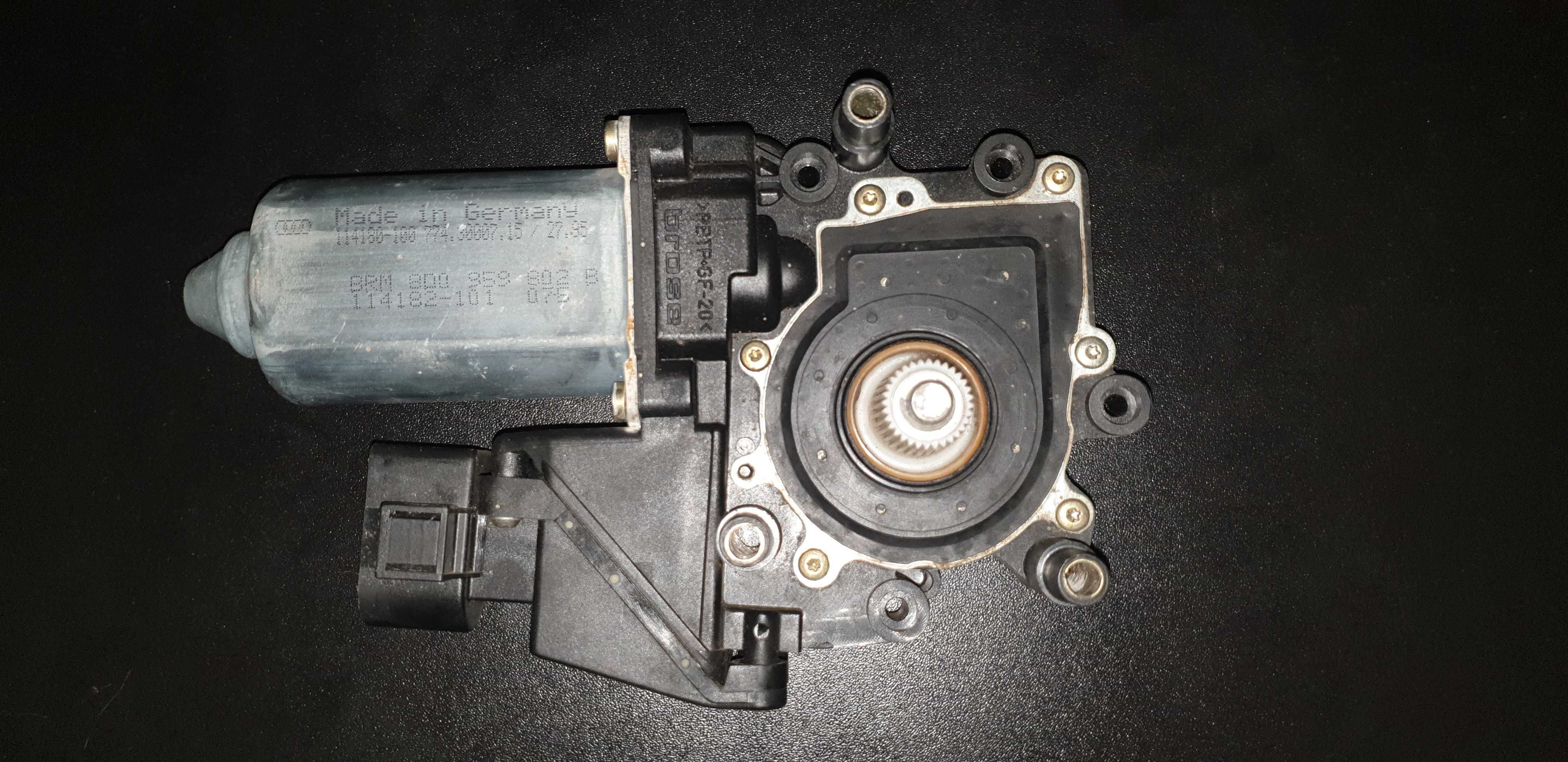 Motor elevador vidro Audi A4 Avant 8D5 B5