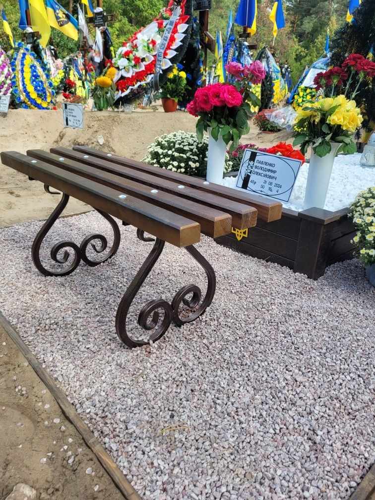 Надгробок дерев'яний. Київ. Доставка, встановлення.