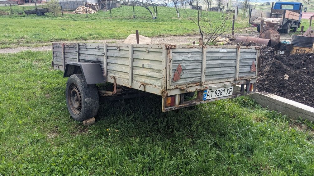 Прицеп легковий причіп