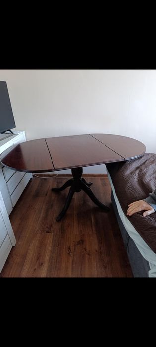 Sprzedam Stół i krzesła