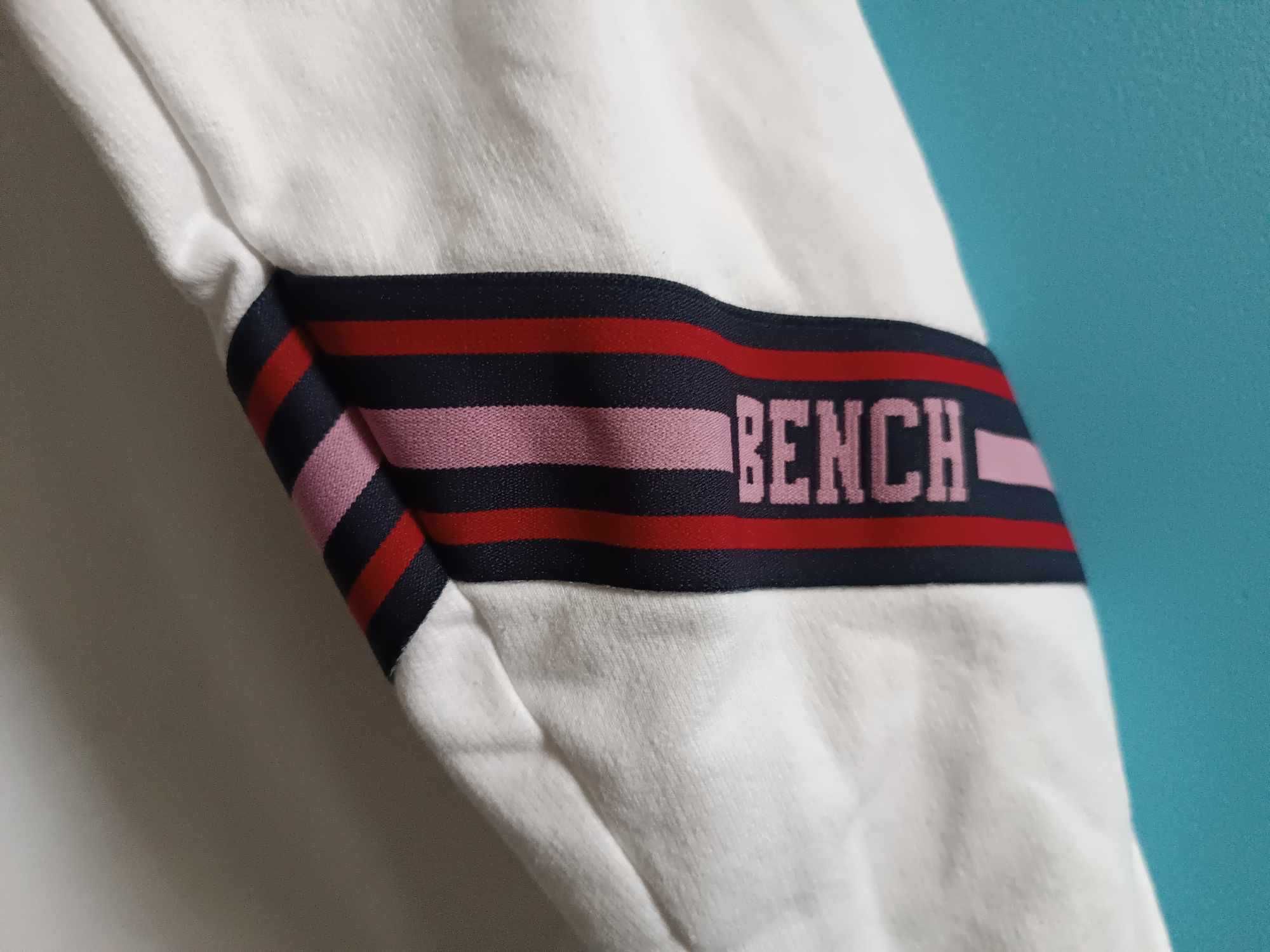 Piękna bluza bawełniana logo, rękawy taśmy logo jak nowa- S/M- "Bench"