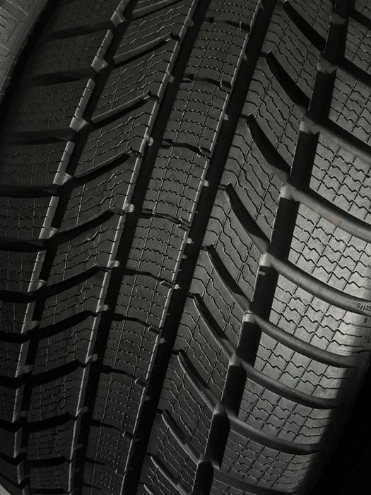 255/50/19 R19 Continental WinterContact TS870P 4шт зима