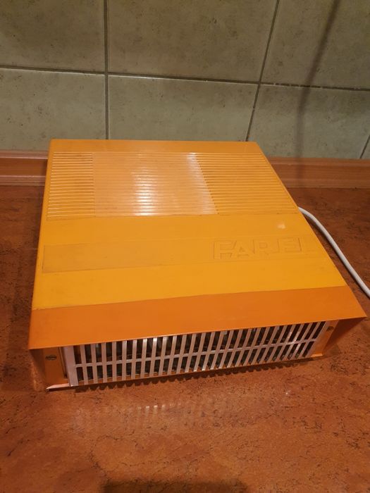 Farelka, nagrzewnica z PRL  sprawna, Barfzo dobry stan.