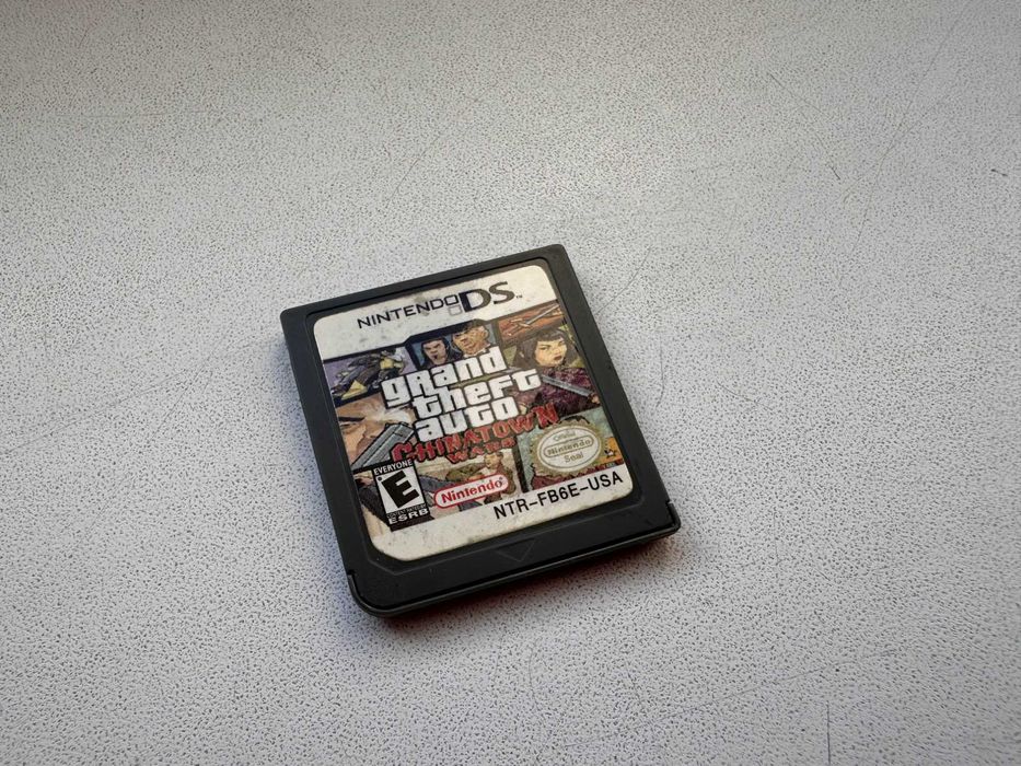 GTA Grand Theft Auto Chinatown Wars - Nintendo DS (podróbka!)