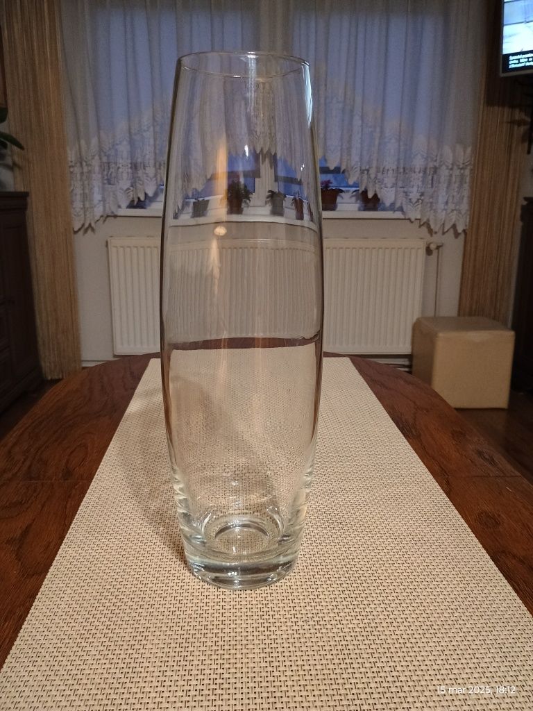 Wysoki, smukły wazon - PRL