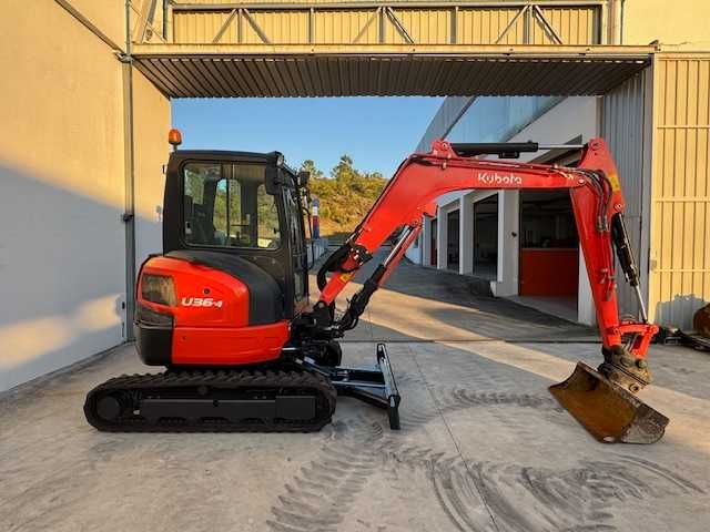 Giratória Kubota U36-4 Nº12685