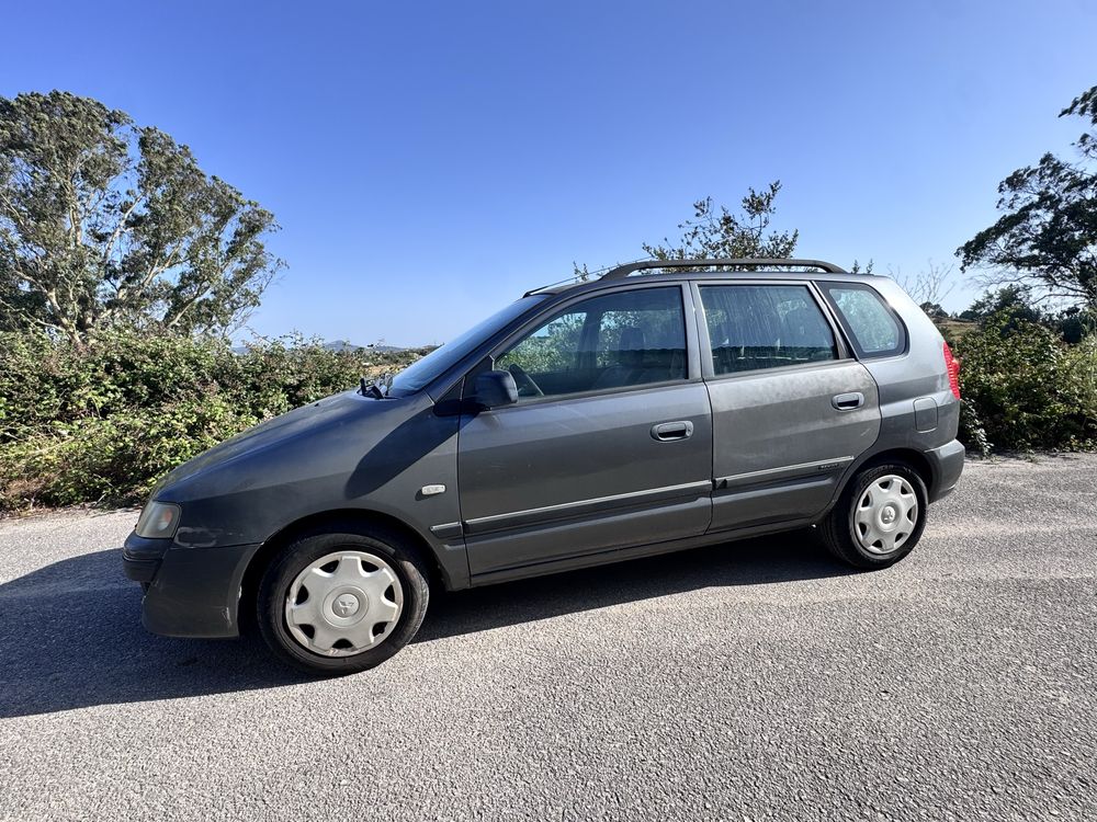 MITSUBISHI SPACE STAR 2003 poucos km