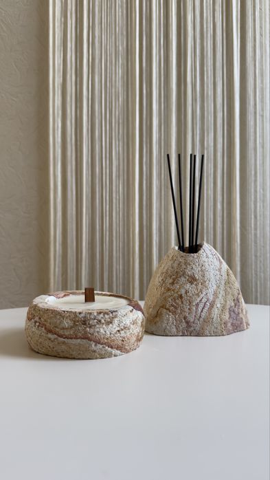 Стильний камʼяний аромадифузор