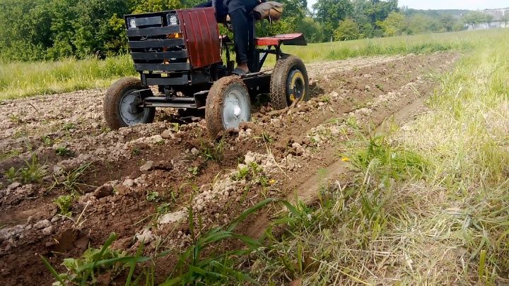 Саморобні трактори на продаж