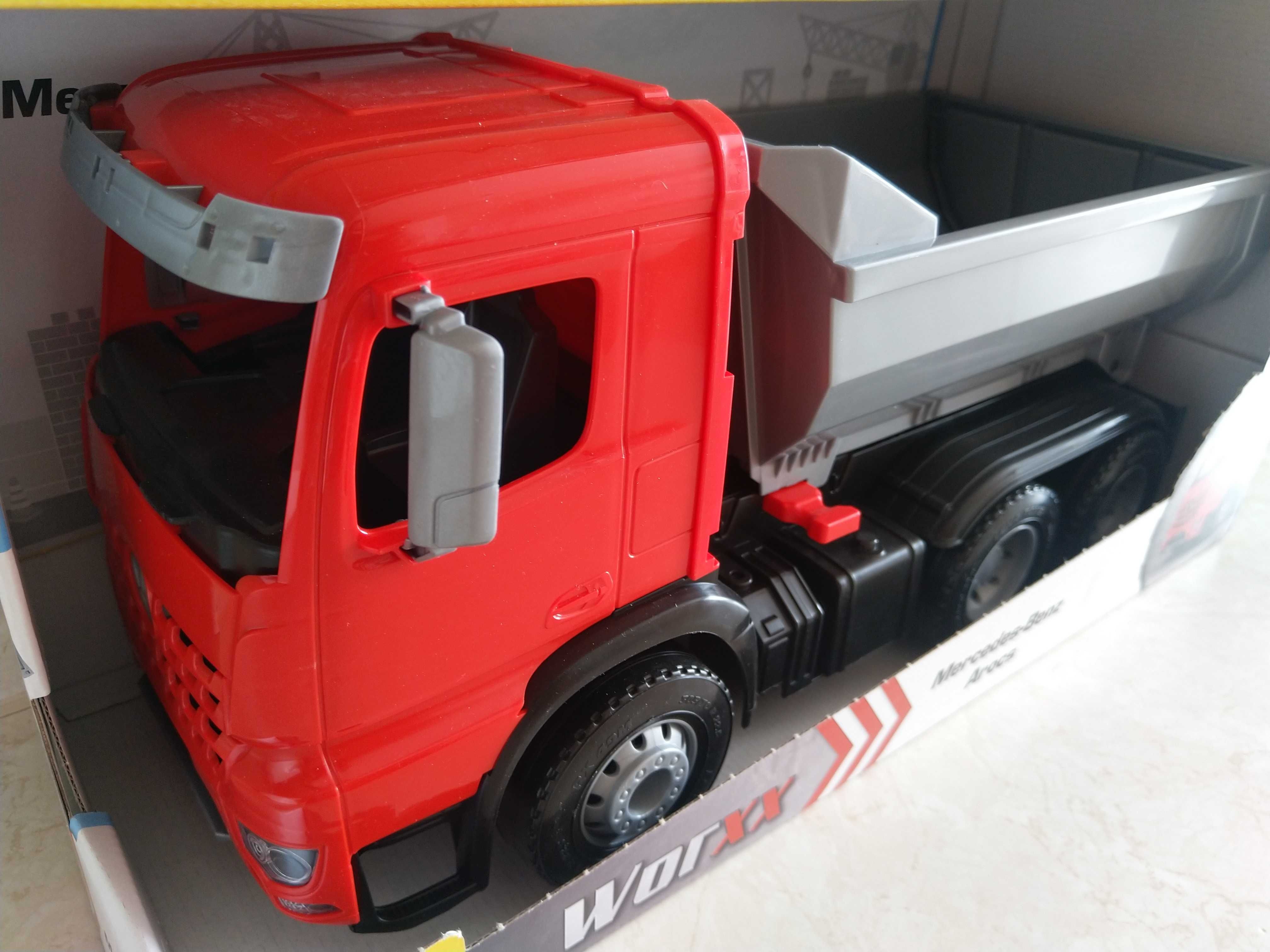 HIT Pojazd LENA wywrotka Gigant Mercedes - Benz Arocs KURIER