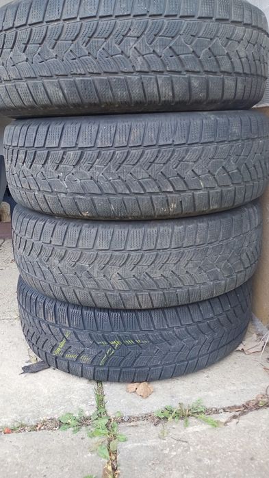 Opony SUV zimowe DUNLOP WINTER SPORT 5. 215/70.R16