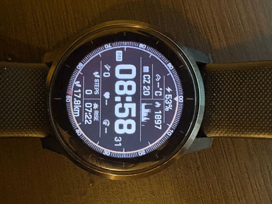 Garmin Vivoactive 4 stan b. dobry, mało używany - OKAZJA !