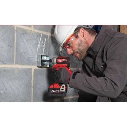 Імпакт акумуляторний Milwaukee M18 BLID2-502X, 180Нм, з 3шв/регуляцією