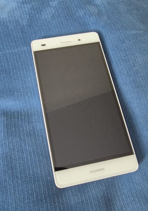 Huawei P8lite Dual sim- szkiełko ochronne.jak nowy