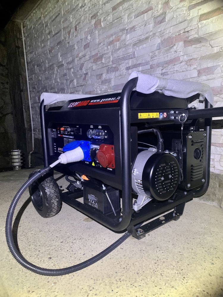 Генератор GENMAC Powersmart G8000E-Т