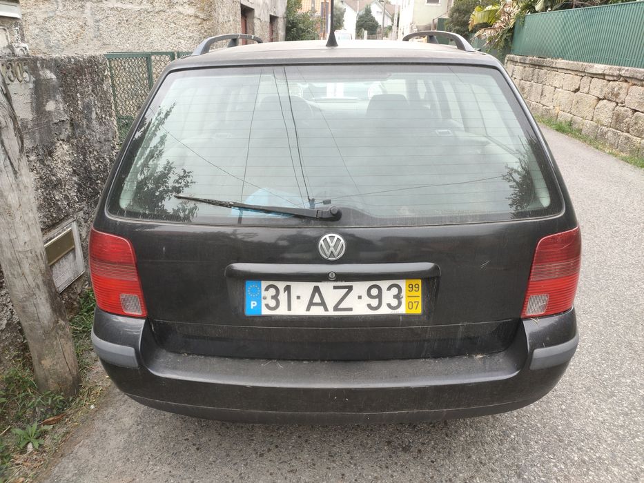 Vendo VW Passat variant de 99