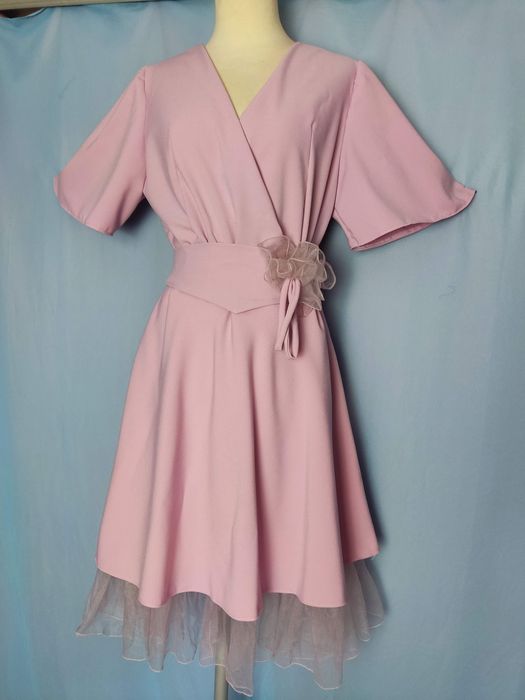 Sukienka  na imprezę,  komunię  roz. 36/38/40