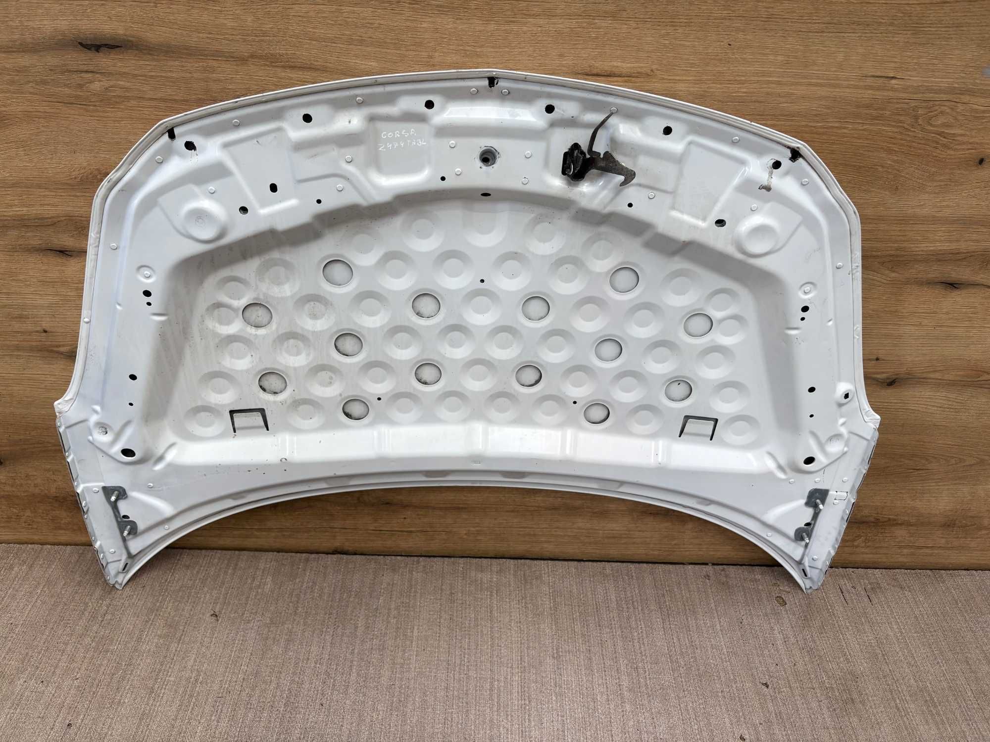Maska opel corsa d kolor z474