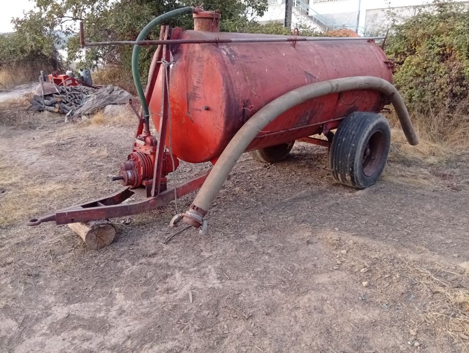 Cisterna 4000 litros