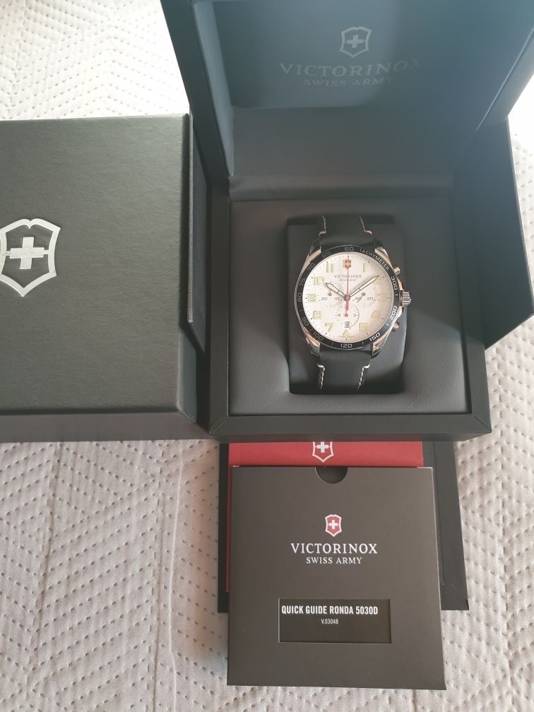 Victorinox Fieldforce Chrono zegarek męski