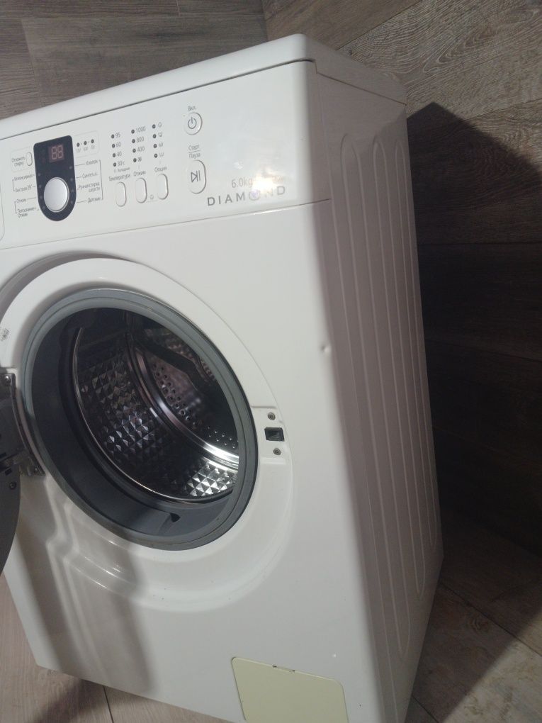 Пральна машинка samsung wf8590nmw 6 кг