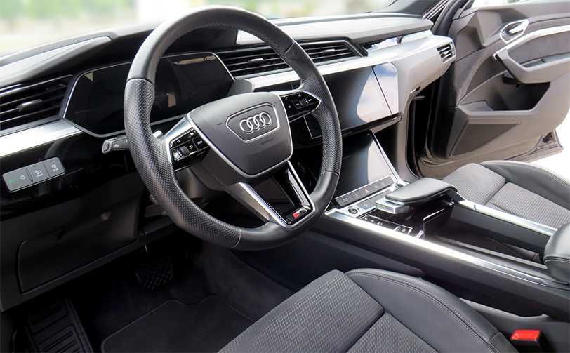 Audi e-tron 55 quattro S line
