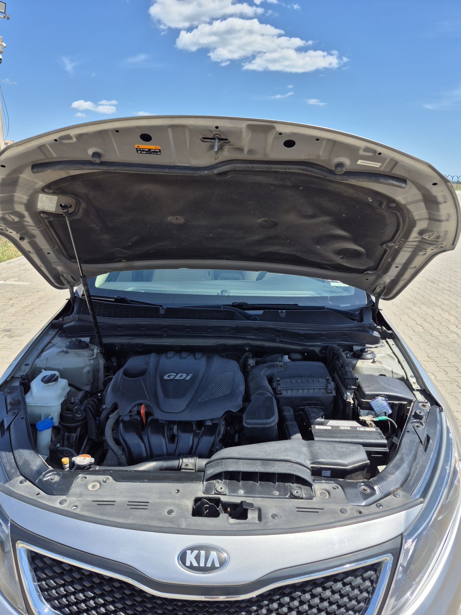 Продам Кia Optima 2.4 GDI